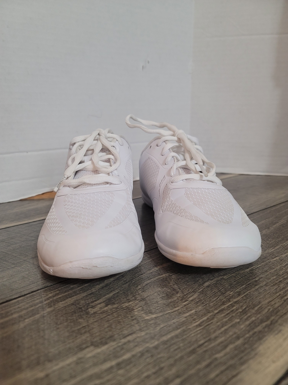 Varsity Kickoff Cheerleading Shoes Womens Lightweight Cheer Squad Sneakers White - Picture 6 of 11